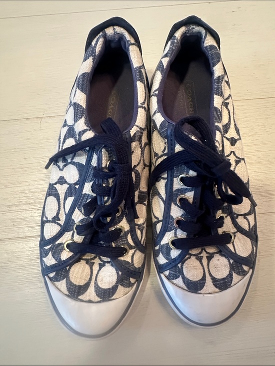 Coach Shoes - Coach Signature Low-Top Sneakers in Navy and White